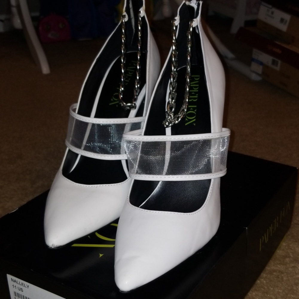 Paper Fox Nallely pump